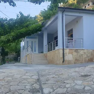 Penzion Forest, Berat